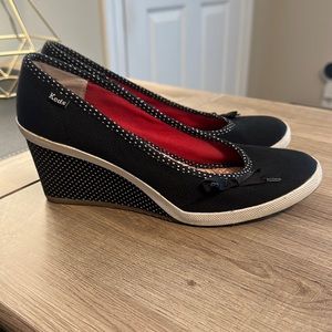 KEDS Bliss Polka Dot Wedge Sneaker Closed Toe Shoes 8.5M Black